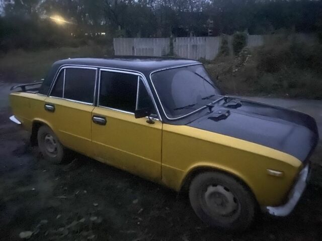 Жовтий ВАЗ 2103, об'ємом двигуна 1.5 л та пробігом 3 тис. км за 594 $, фото 1 на Automoto.ua
