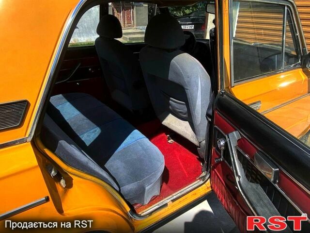 Желтый ВАЗ 2103, объемом двигателя 1.5 л и пробегом 43 тыс. км за 1350 $, фото 6 на Automoto.ua