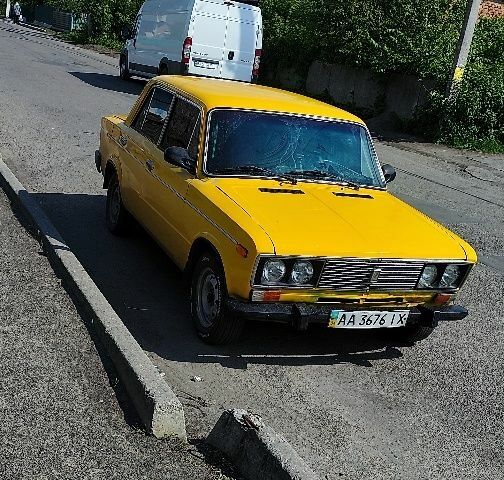 Желтый ВАЗ 2103, объемом двигателя 1 л и пробегом 53 тыс. км за 722 $, фото 4 на Automoto.ua