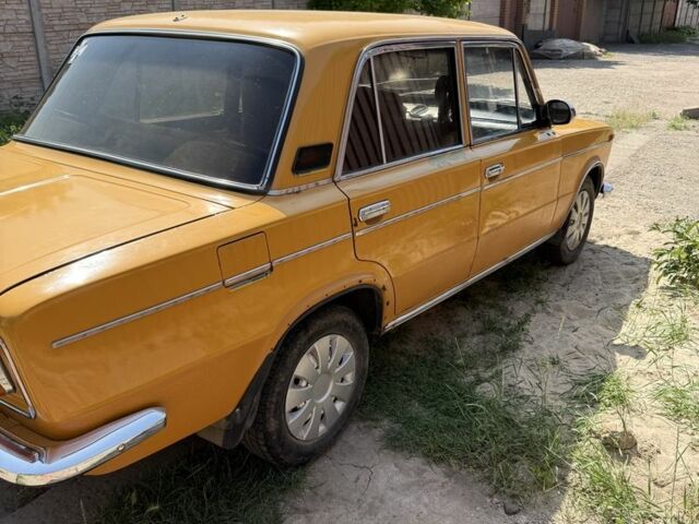 Желтый ВАЗ 2103, объемом двигателя 1.5 л и пробегом 70 тыс. км за 1000 $, фото 14 на Automoto.ua