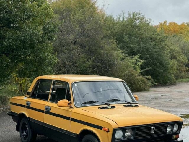 Желтый ВАЗ 2103, объемом двигателя 1.5 л и пробегом 80 тыс. км за 650 $, фото 1 на Automoto.ua