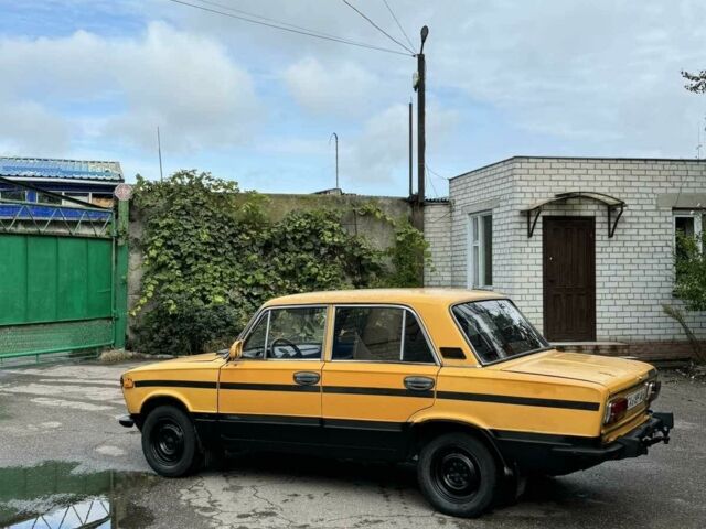 Желтый ВАЗ 2103, объемом двигателя 1.5 л и пробегом 80 тыс. км за 650 $, фото 4 на Automoto.ua