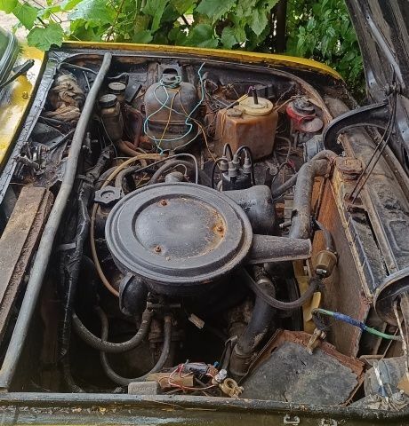 ВАЗ 2103 1982 в Дрогобыче на Automoto.ua Желтый ВАЗ 2103, объемом двигателя 1.3 л и пробегом 10 тыс. км за 300 $, фото 5 на Automoto.ua