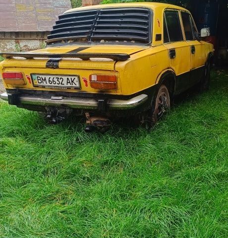 ВАЗ 2103 1982 в Дрогобыче на Automoto.ua Желтый ВАЗ 2103, объемом двигателя 1.3 л и пробегом 10 тыс. км за 300 $, фото 1 на Automoto.ua