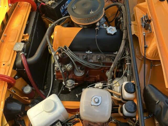 Желтый ВАЗ 2103, объемом двигателя 1.3 л и пробегом 2 тыс. км за 1800 $, фото 6 на Automoto.ua