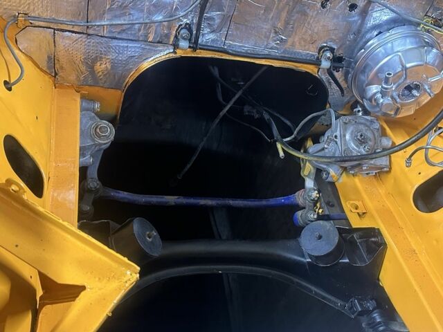 Желтый ВАЗ 2103, объемом двигателя 1.3 л и пробегом 2 тыс. км за 1800 $, фото 14 на Automoto.ua