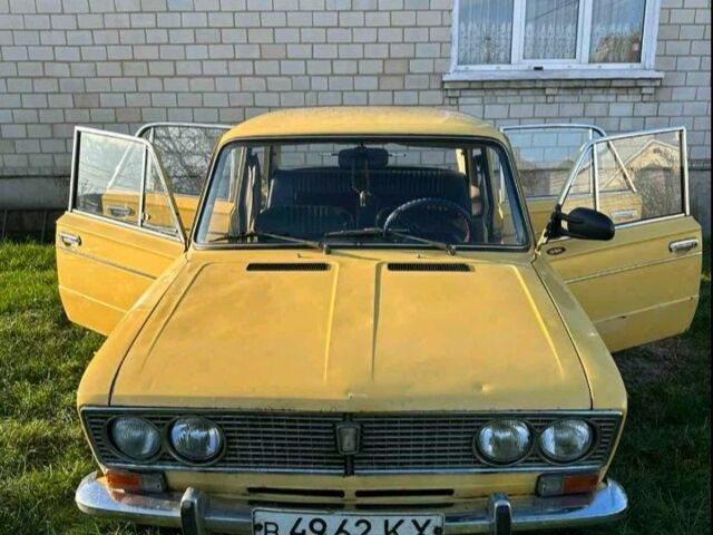 Жовтий ВАЗ 2103, об'ємом двигуна 1.5 л та пробігом 100 тис. км за 762 $, фото 4 на Automoto.ua