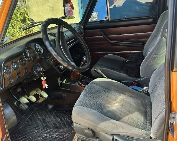 Желтый ВАЗ 2103, объемом двигателя 1.3 л и пробегом 500 тыс. км за 1800 $, фото 10 на Automoto.ua