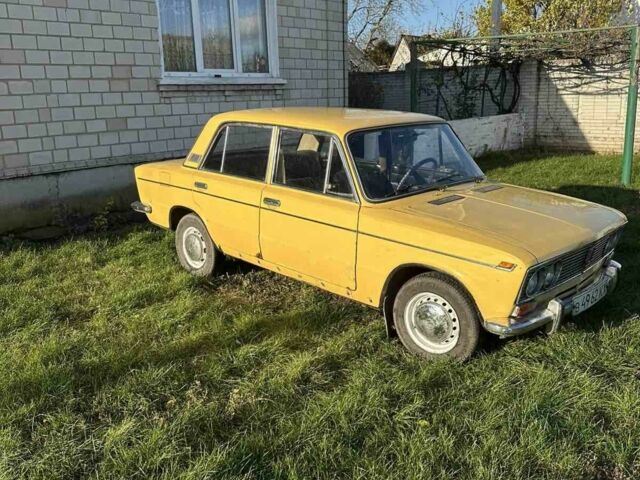 Жовтий ВАЗ 2103, об'ємом двигуна 1.5 л та пробігом 100 тис. км за 762 $, фото 3 на Automoto.ua