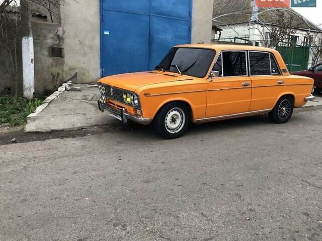 Желтый ВАЗ 2103, объемом двигателя 1.3 л и пробегом 500 тыс. км за 1800 $, фото 1 на Automoto.ua