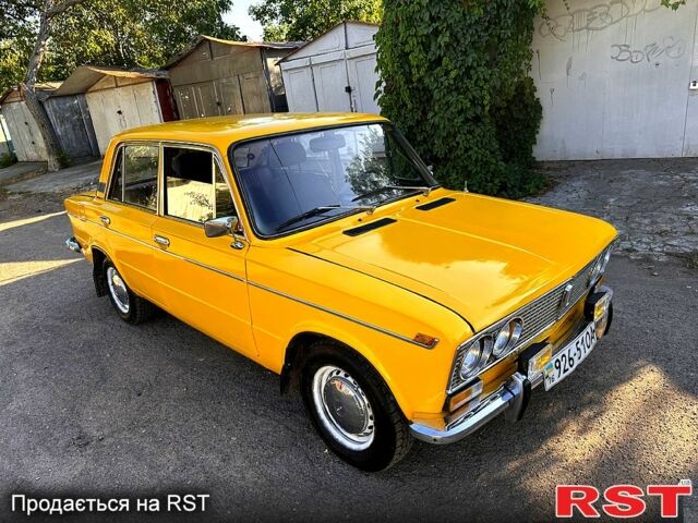 Жовтий ВАЗ 2103, об'ємом двигуна 1.3 л та пробігом 178 тис. км за 750 $, фото 2 на Automoto.ua
