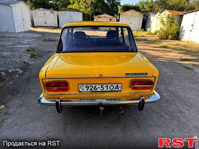 Жовтий ВАЗ 2103, об'ємом двигуна 1.3 л та пробігом 178 тис. км за 750 $, фото 6 на Automoto.ua