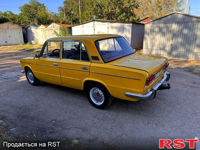 Жовтий ВАЗ 2103, об'ємом двигуна 1.3 л та пробігом 178 тис. км за 750 $, фото 1 на Automoto.ua
