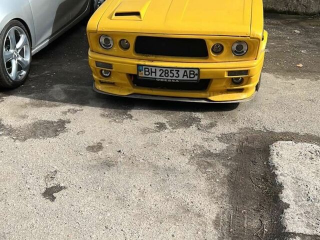 Желтый ВАЗ 2103, объемом двигателя 1.8 л и пробегом 74 тыс. км за 3000 $, фото 5 на Automoto.ua