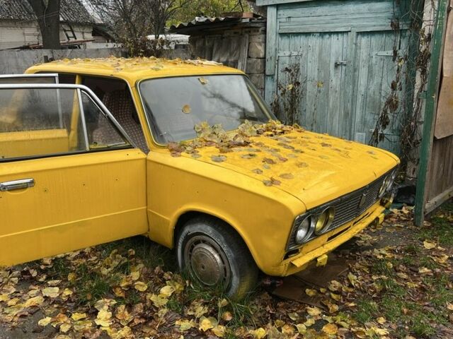 Желтый ВАЗ 2103, объемом двигателя 1.3 л и пробегом 3 тыс. км за 400 $, фото 7 на Automoto.ua