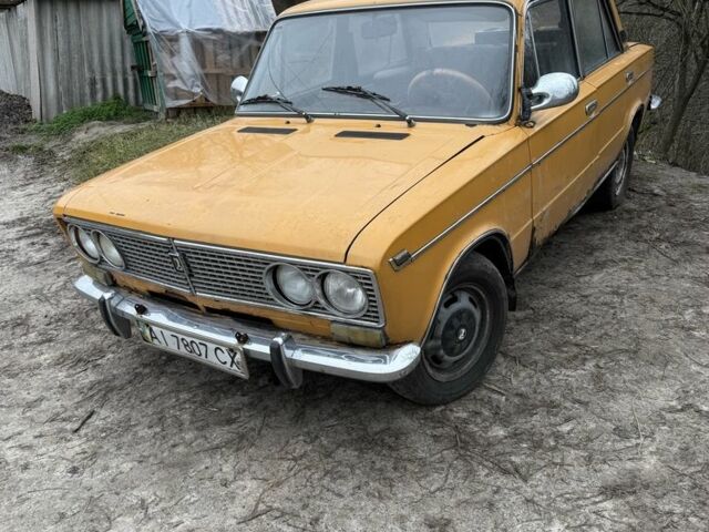 Желтый ВАЗ 2103, объемом двигателя 1.5 л и пробегом 98 тыс. км за 438 $, фото 1 на Automoto.ua