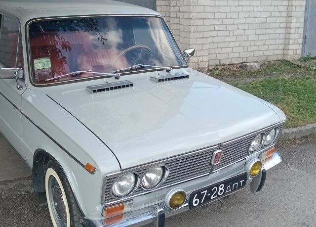 Серый ВАЗ 2103, объемом двигателя 1.3 л и пробегом 53 тыс. км за 2000 $, фото 1 на Automoto.ua