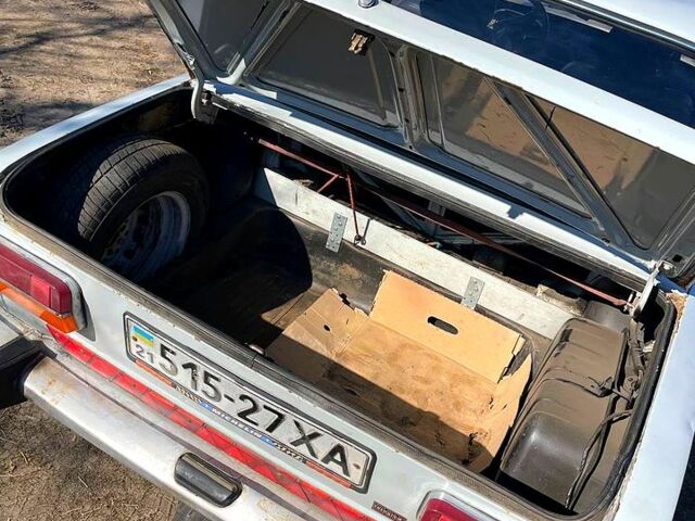 Серый ВАЗ 2103, объемом двигателя 15 л и пробегом 160 тыс. км за 795 $, фото 10 на Automoto.ua