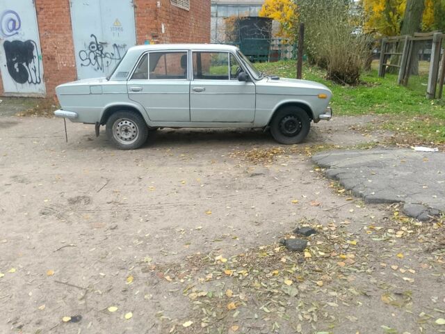 Серый ВАЗ 2103, объемом двигателя 1.5 л и пробегом 2 тыс. км за 600 $, фото 4 на Automoto.ua