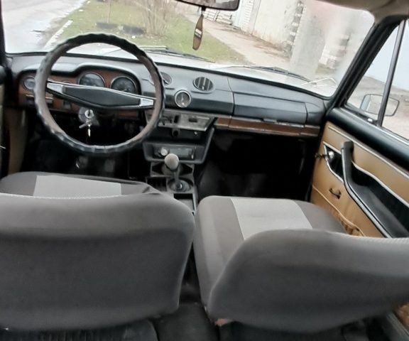 Серый ВАЗ 2103, объемом двигателя 1.5 л и пробегом 86 тыс. км за 550 $, фото 6 на Automoto.ua