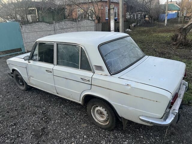 Серый ВАЗ 2103, объемом двигателя 0 л и пробегом 333 тыс. км за 350 $, фото 1 на Automoto.ua