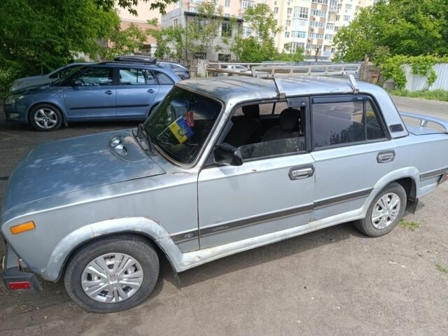 Серый ВАЗ 2103, объемом двигателя 1 л и пробегом 72 тыс. км за 597 $, фото 1 на Automoto.ua