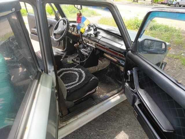 Серый ВАЗ 2103, объемом двигателя 1 л и пробегом 72 тыс. км за 597 $, фото 6 на Automoto.ua