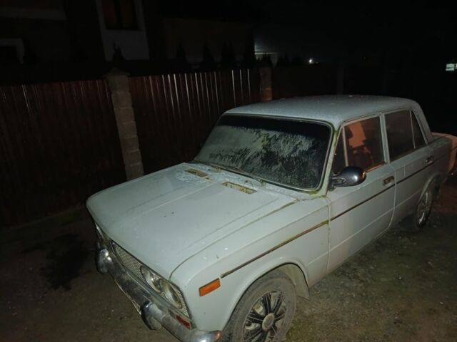 Серый ВАЗ 2103, объемом двигателя 2 л и пробегом 200 тыс. км за 650 $, фото 4 на Automoto.ua