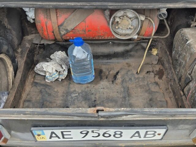 Сірий ВАЗ 2103, об'ємом двигуна 0 л та пробігом 111 тис. км за 357 $, фото 9 на Automoto.ua