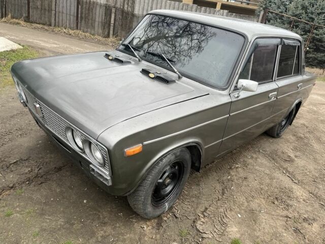 Сірий ВАЗ 2103, об'ємом двигуна 1.6 л та пробігом 100 тис. км за 1000 $, фото 1 на Automoto.ua