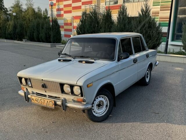 Серый ВАЗ 2103, объемом двигателя 1.5 л и пробегом 66 тыс. км за 605 $, фото 1 на Automoto.ua