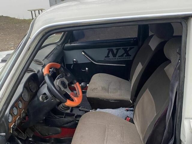 Серый ВАЗ 2103, объемом двигателя 0 л и пробегом 220 тыс. км за 474 $, фото 7 на Automoto.ua