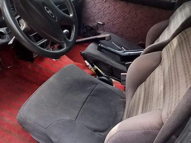 Серый ВАЗ 2103, объемом двигателя 2 л и пробегом 30 тыс. км за 1300 $, фото 6 на Automoto.ua