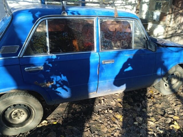Синий ВАЗ 2103, объемом двигателя 0 л и пробегом 1 тыс. км за 478 $, фото 3 на Automoto.ua