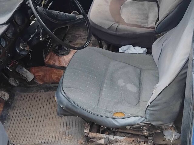 Синий ВАЗ 2103, объемом двигателя 1.5 л и пробегом 4 тыс. км за 350 $, фото 7 на Automoto.ua