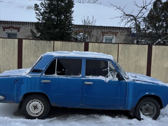 Синий ВАЗ 2103, объемом двигателя 1.5 л и пробегом 777 тыс. км за 237 $, фото 1 на Automoto.ua