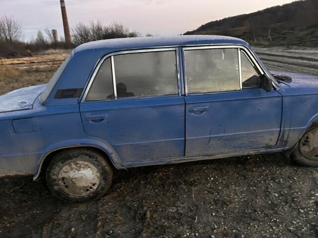 Синий ВАЗ 2103, объемом двигателя 1.3 л и пробегом 3 тыс. км за 404 $, фото 3 на Automoto.ua