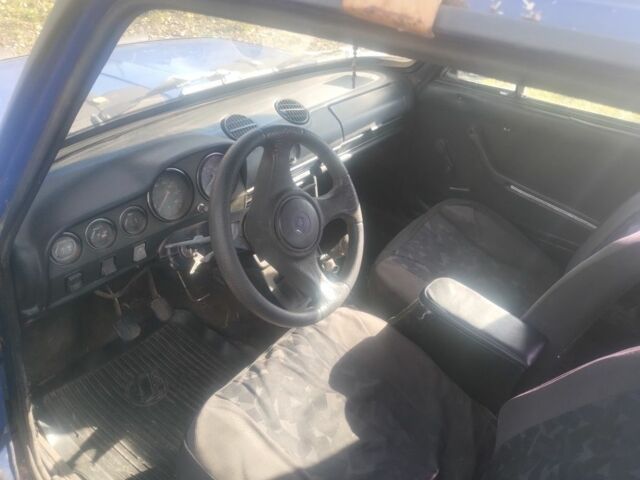 Синий ВАЗ 2103, объемом двигателя 0 л и пробегом 333 тыс. км за 425 $, фото 4 на Automoto.ua