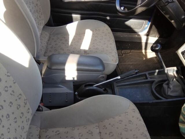 Синій ВАЗ 2103, об'ємом двигуна 1.5 л та пробігом 250 тис. км за 800 $, фото 6 на Automoto.ua