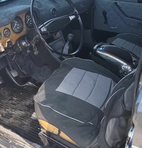 Синий ВАЗ 2103, объемом двигателя 0 л и пробегом 300 тыс. км за 650 $, фото 5 на Automoto.ua