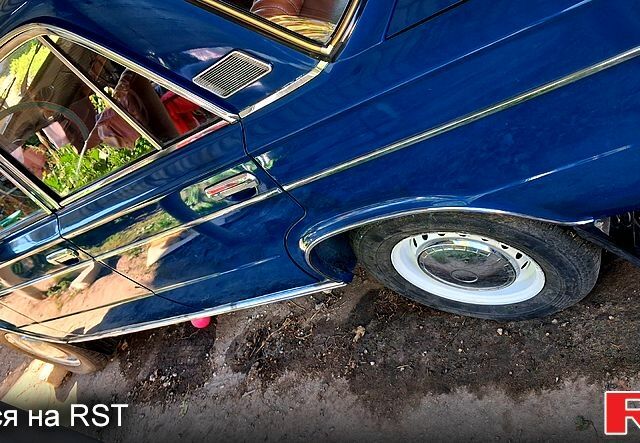 Синий ВАЗ 2103, объемом двигателя 1.5 л и пробегом 170 тыс. км за 3500 $, фото 2 на Automoto.ua