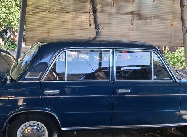Синий ВАЗ 2103, объемом двигателя 0 л и пробегом 170 тыс. км за 3500 $, фото 1 на Automoto.ua