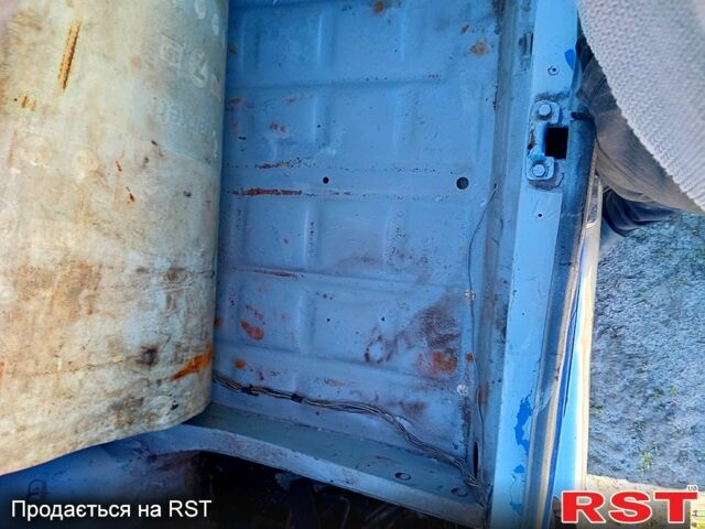 Синий ВАЗ 2103, объемом двигателя 1.4 л и пробегом 49 тыс. км за 400 $, фото 5 на Automoto.ua