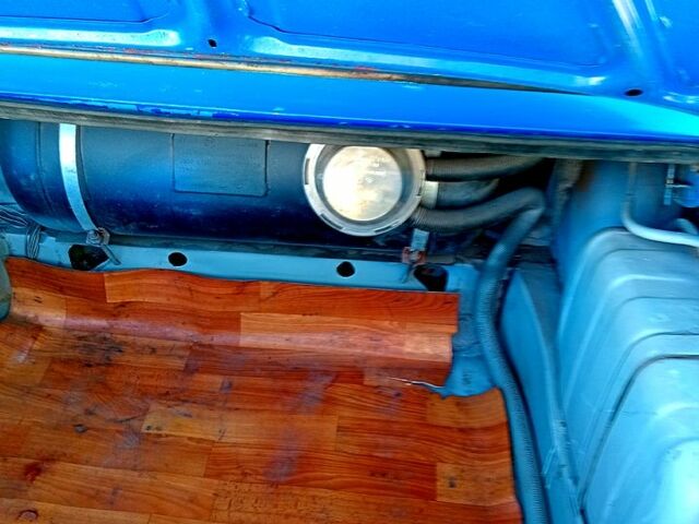 Синий ВАЗ 2103, объемом двигателя 1.4 л и пробегом 49 тыс. км за 400 $, фото 6 на Automoto.ua