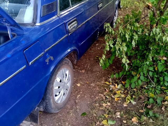 Синій ВАЗ 2103, об'ємом двигуна 1.3 л та пробігом 100 тис. км за 1000 $, фото 7 на Automoto.ua