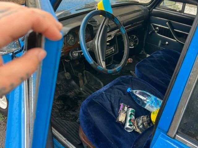 ВАЗ 2103 1975 в Светловдске на Automoto.ua Синий ВАЗ 2103, объемом двигателя 0 л и пробегом 160 тыс. км за 418 $, фото 3 на Automoto.ua