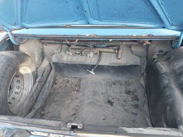 Синий ВАЗ 2103, объемом двигателя 0 л и пробегом 2 тыс. км за 501 $, фото 5 на Automoto.ua