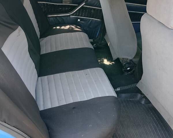 Синий ВАЗ 2103, объемом двигателя 0 л и пробегом 300 тыс. км за 455 $, фото 3 на Automoto.ua