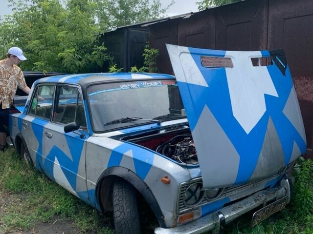 Синий ВАЗ 2103, объемом двигателя 1.7 л и пробегом 35 тыс. км за 604 $, фото 4 на Automoto.ua