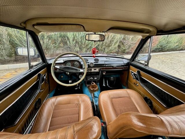 Синій ВАЗ 2103, об'ємом двигуна 1.5 л та пробігом 345 тис. км за 500 $, фото 5 на Automoto.ua